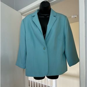 Short blazer in Tiffany Blue